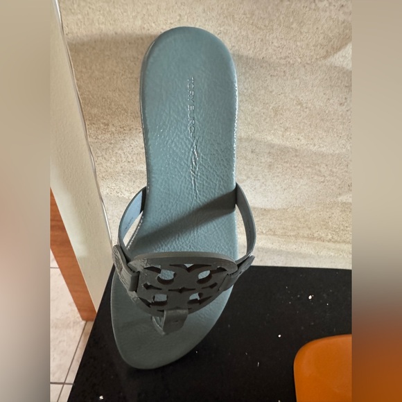 Tory Burch Miller patent leather sandals - Picture 5 of 6